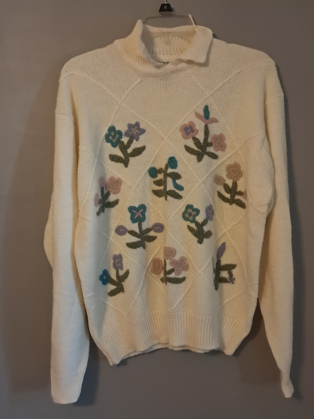 Alfred Dunner Cream Floral Turtleneck Sweater